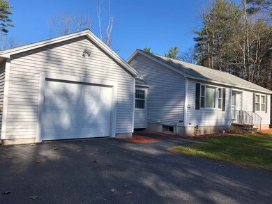 14 Sandina Dr, Rochester, NH 03868 - photo 2