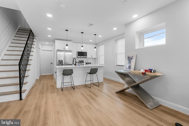 1242 N 15th St unit 2, Philadelphia, PA 19121 - photo 5