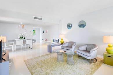 The Cove South Building unit 505N, Palm Beach, FL 33480 - photo 4