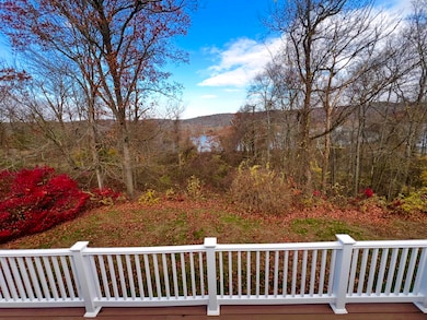 524 Saybrook Rd, Haddam, CT 06438 - photo 3