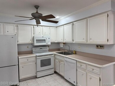 Spacious Kitchen