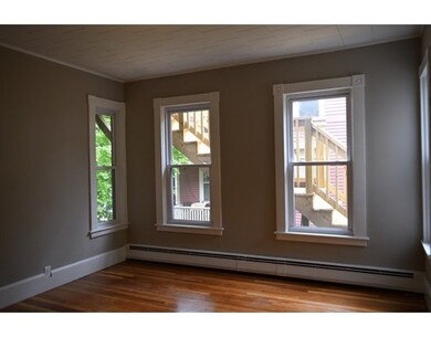 480 E Merrimack St, Lowell, MA 01852 - photo 7