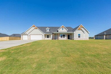 318 Blanco Bend Dr, Stillwater, OK 74074 - photo 2