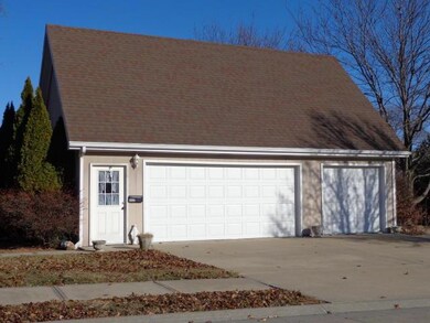 3 Car Garage