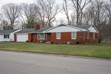 918 Brookwood Dr, New Albany, IN 47150 - photo 3
