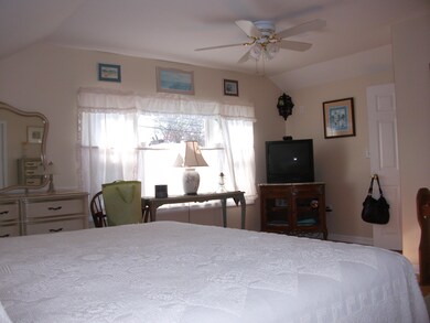 18 Knox Road 004