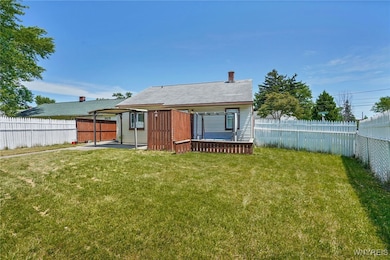 22 Idlebrook Dr, Buffalo, NY 14225 - photo 6