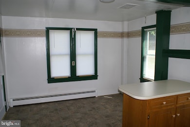 9518 Circle Dr, Chambersburg, PA 17202 - photo 5