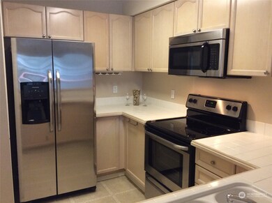 18505 SE Newport Way unit A204, Issaquah, WA 98027 - photo 4