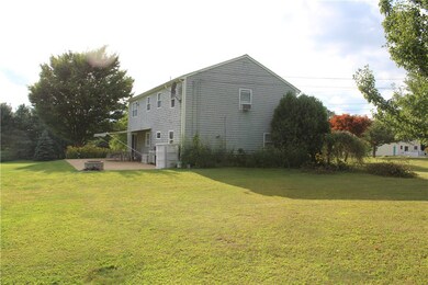 23 Brittney Ln, Warren, RI 02885 - photo 7