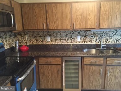 900 N Broom St unit 8, Wilmington, DE 19806 - photo 2