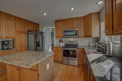 938 Crossings Dr, Crescent Springs, KY 41017 - photo 3