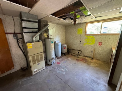 laundry/utility