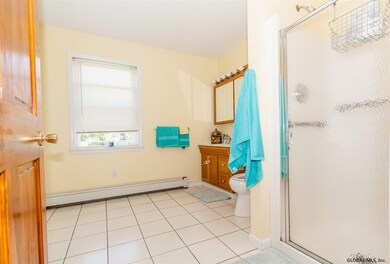 9 Kelton Ct, Albany, NY 12209 - photo 6