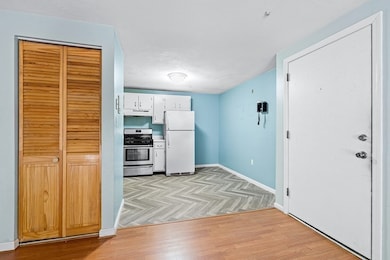 18 Kenmar Dr unit 160, Billerica, MA 01821 - photo 4