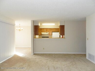 Livingroom, Diningroom, Kitchen