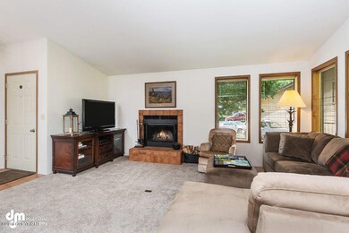 Living Room_KI_44-SMALL