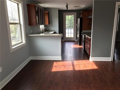 Foyer/Kitchen