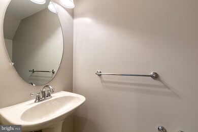 4301 Vintage Ivy Ln, Owings Mills, MD 21117 - photo 6