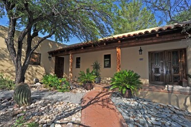 5320 N Apache Hills Trail
