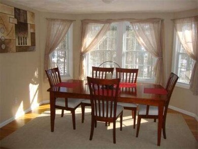 185 Sue Ann Dr, Dracut, MA 01826 - photo 3