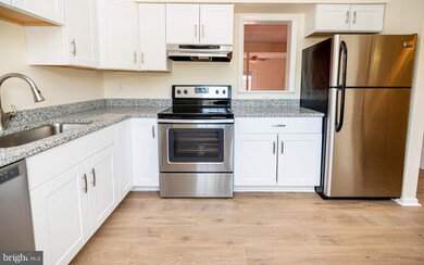 1907 Fort Monroe Ct, Dumfries, VA 22026 - photo 5