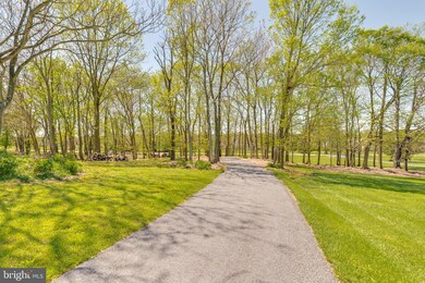 284 Quaint Swan Dale Dr, Martinsburg, WV 25404 - photo 5