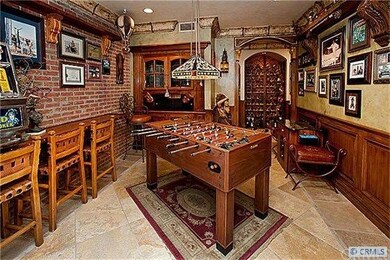 Downstairs game room could be extra bedroom ,frenc