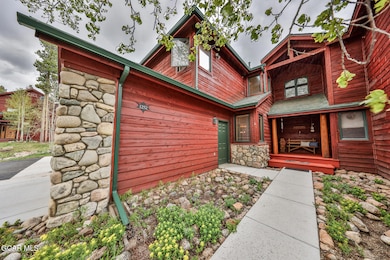 Well maintained exterior