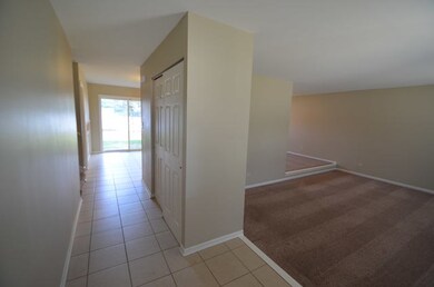 259 Bay Colony Dr, Naperville, IL 60565 - photo 3