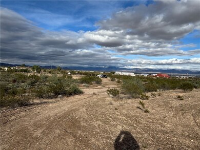 000 S Don Luis Rd, Golden Valley, AZ 86413 - photo 5