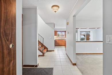 5670 Oliver St, Columbus, OH 43231 - photo 5