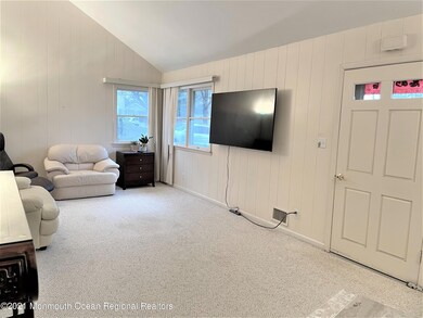 28 Miller Ave, Holmdel, NJ 07733 - photo 6