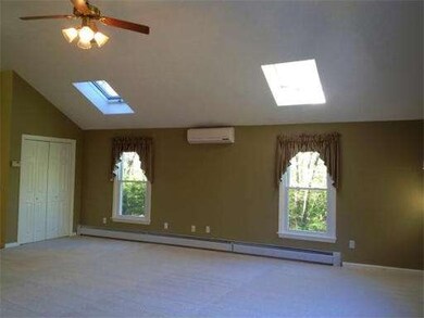 8 Nicholas Dr, Franklin, MA 02038 - photo 5