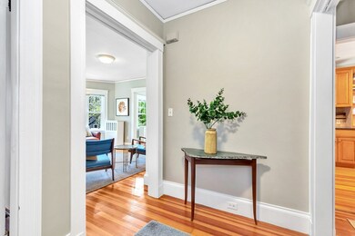 35 Pemberton St unit 4, Cambridge, MA 02140 - photo 5