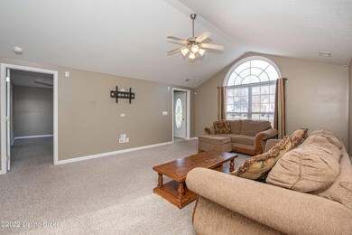 129 Hardwood Dr, Mount Washington, KY 40047 - photo 7