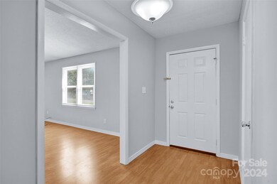 126 Little Forest Ln, Statesville, NC 28625 - photo 2