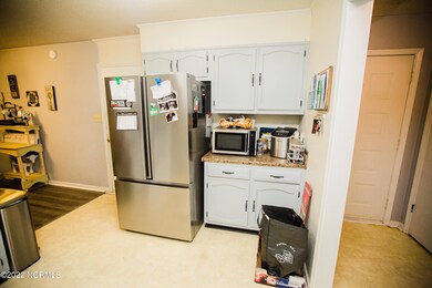 209 Warren Ct, Jacksonville, NC 28546 - photo 7