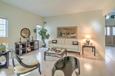 19 Kingston Ct, Monroe Township, NJ 08831 - photo 6