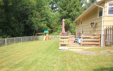 32 David Rd, Bellingham, MA 02019 - photo 5