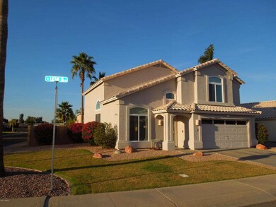01A Beautiful Home in Gilbert - View 4