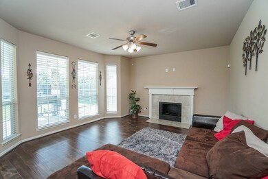 9419 Langley Springs Dr, Houston, TX 77095 - photo 7