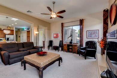 Family room 3