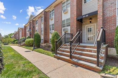 673 Metacom Ave unit 50, Bristol, RI 02809 - photo 3