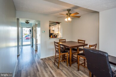 809 W Spring Meadow Ct, Edgewood, MD 21040 - photo 6