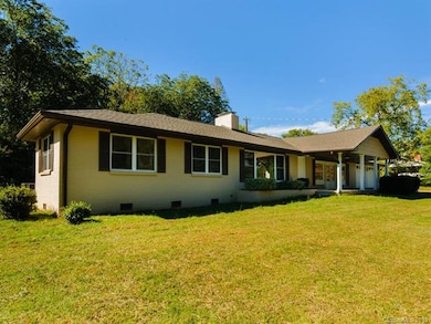 257 Brooklyn Rd, Asheville, NC 28803 - photo 2