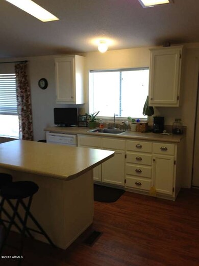 kitchen pic 3
