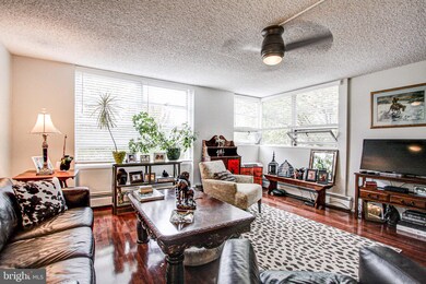 Radnor House unit 421, Bryn Mawr, PA 19010 - photo 3