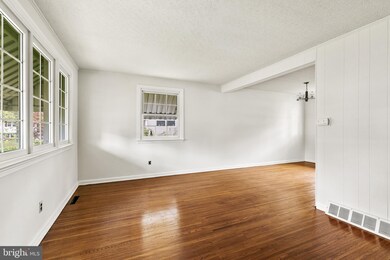 110 Laurelbrook Rd, Cherry Hill, NJ 08034 - photo 4