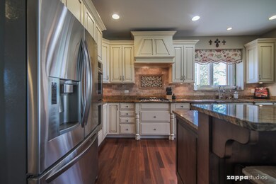 4090 Steam Mill Ct, Oswego, IL 60543 - photo 5